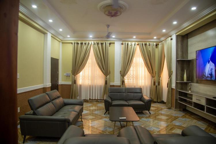 Macoba Luxury Apartments Kumasi Exterior photo